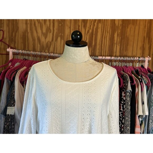 Adrianna Papell Womens Eyelet White Lined Crewneck Blouse Long Sleeve Sz XL - Picture 3 of 10